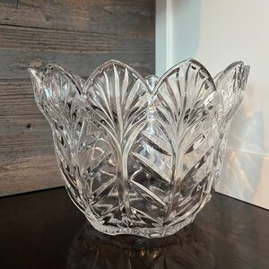 Vintage Fifth Avenue Portico Crystal Bowl